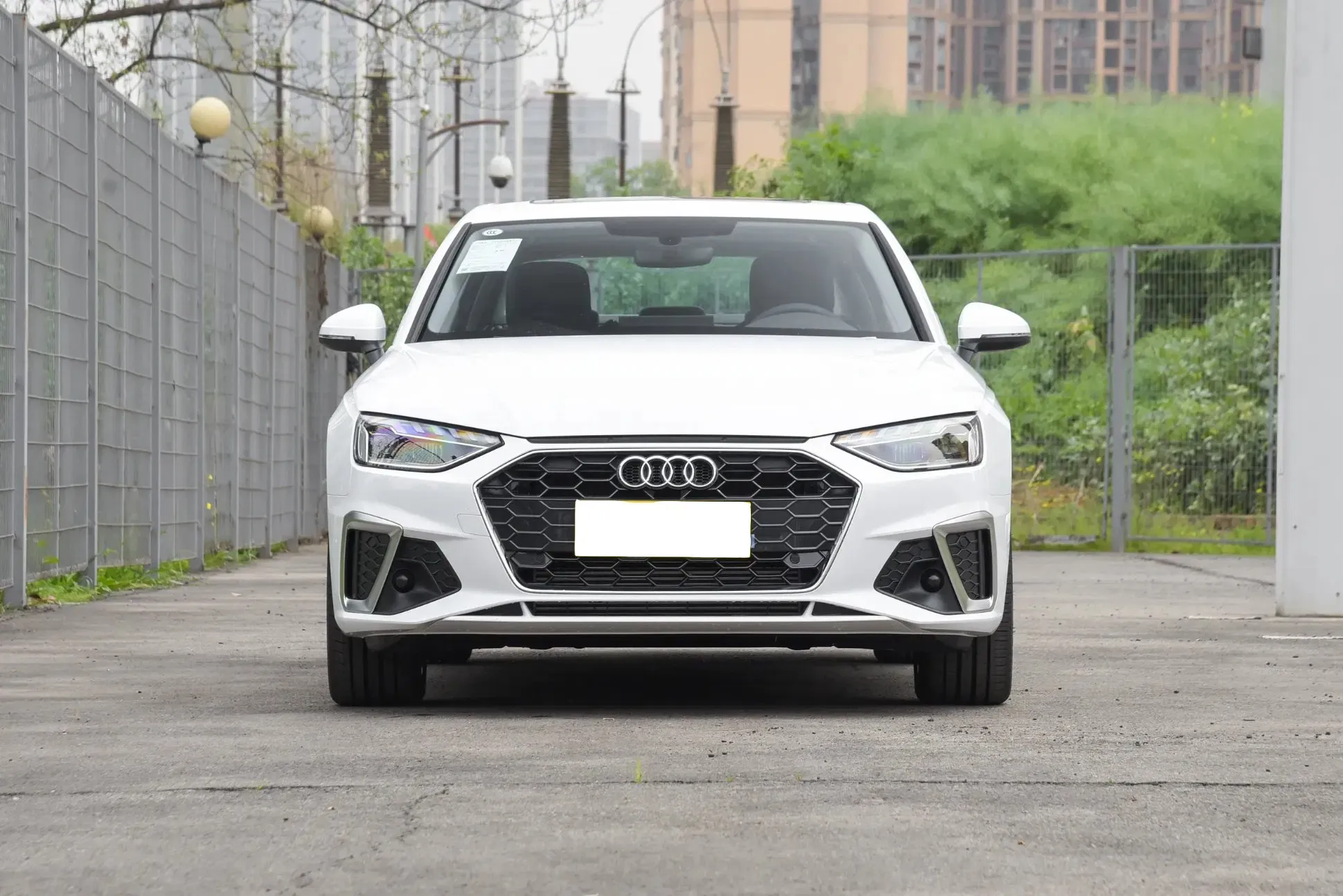 imgi_87_2025-Used-Car-Audi-A4l-China-Luxury-Car-Sedan-Vehicle-for-Sale 2026 Audi A4l Luxury Sedan Car– Wholesale Price From China | Ready for Canada Import - Image 1